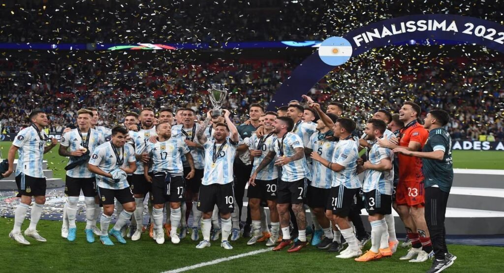 La Scaloneta batió un récord: la Selección Argentina de Messi llegó a los 32 partidos invicta