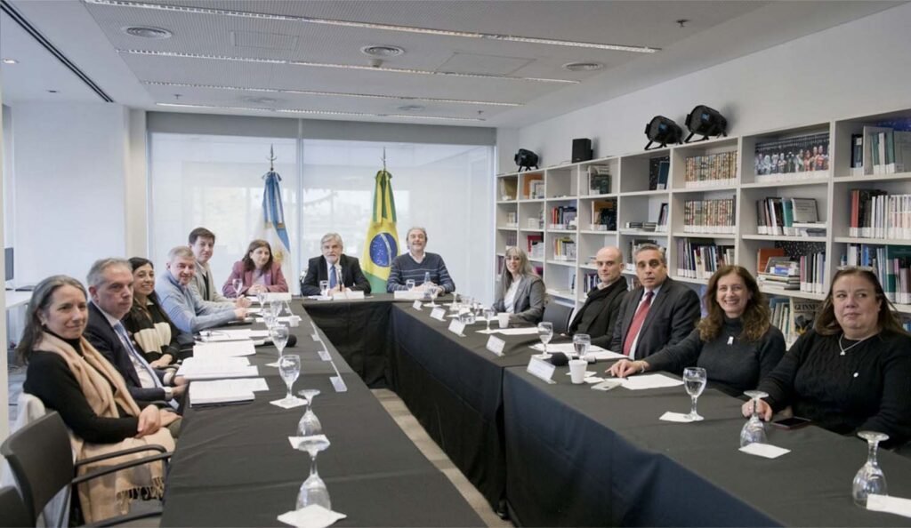 Argentina y Brasil avanzan en la cooperación en ciencia