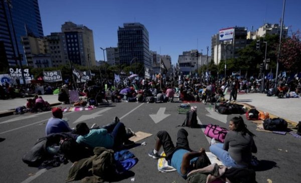 Otra protesta piquetera con cortes en todo el país: en La Plata bloquearían el ingreso a la Autopista