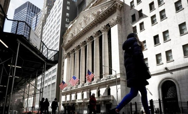 Preocupación en Wall Street por la “gobernabilidad” si gana Milei