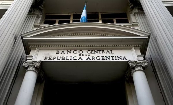 Advierten por la caída de las reservas del Banco Central a pesar del desembolso del FMI en agosto