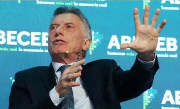 Macri, jefe de campaña: gana terreno en el sector de Milei