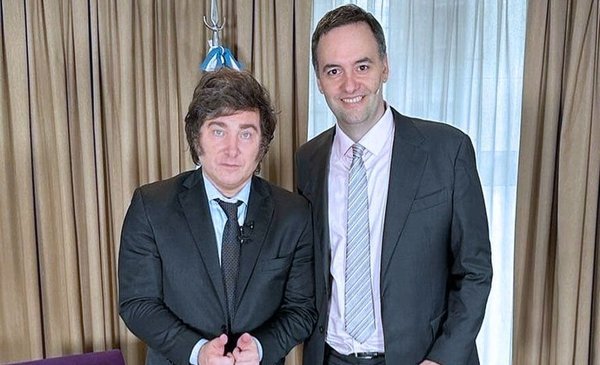 Periodista y economista: Javier Milei ya tiene vocero presidencial