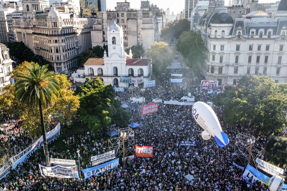 Movilización en defensa del presupuesto universitario en Argentina: Impacto y controversias