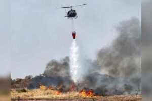 Buenos Aires envía helicópteros para combatir incendios en Córdoba