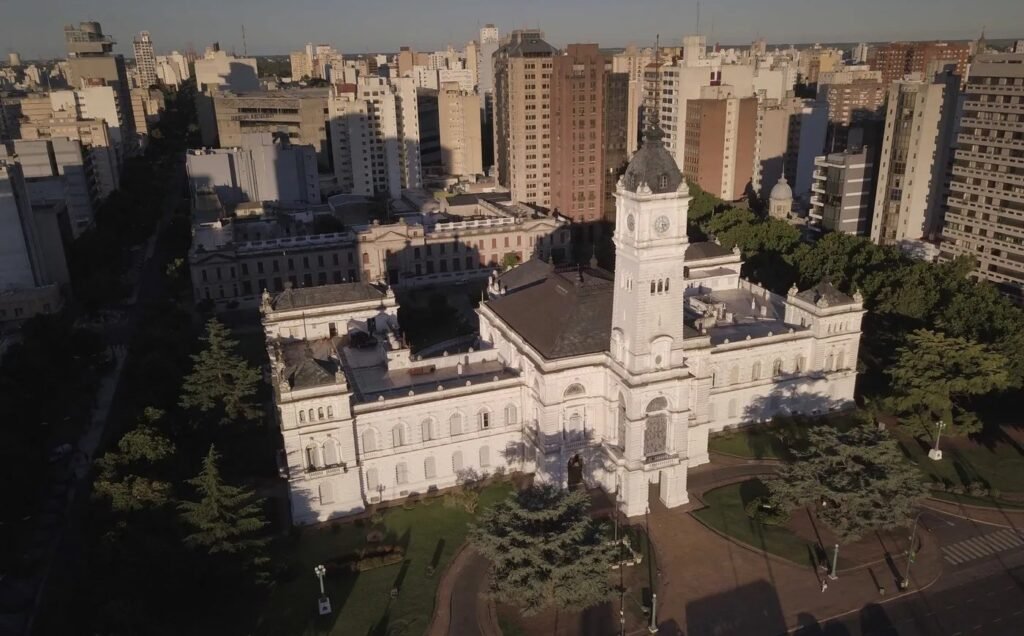 La Libertad Avanza busca reflotar la Ley de Capitalidad para garantizar fondos a La Plata