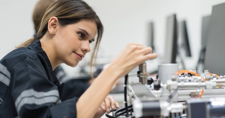 Polémica por el mensaje del Gobierno en el Día de la Mujer y datos que reflejan desigualdad