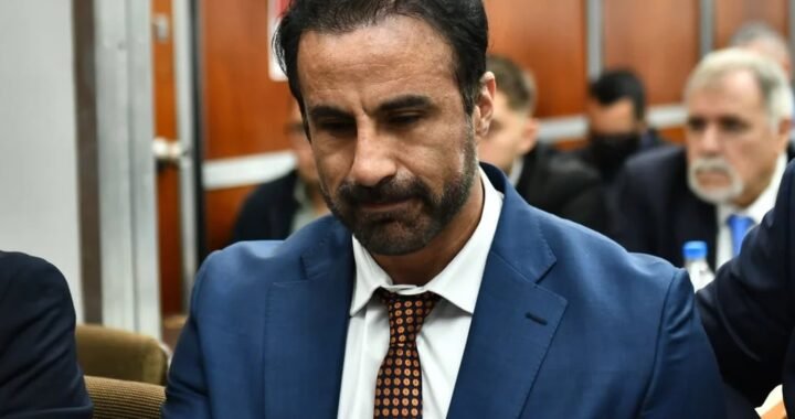 Juicio por Maradona: Luque se declaró inocente y cuestionó la autopsia en una audiencia tensa