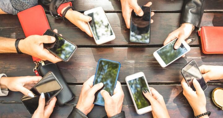 Advierten que los celulares podrían aumentar en Argentina por la suba global de componentes tecnológicos