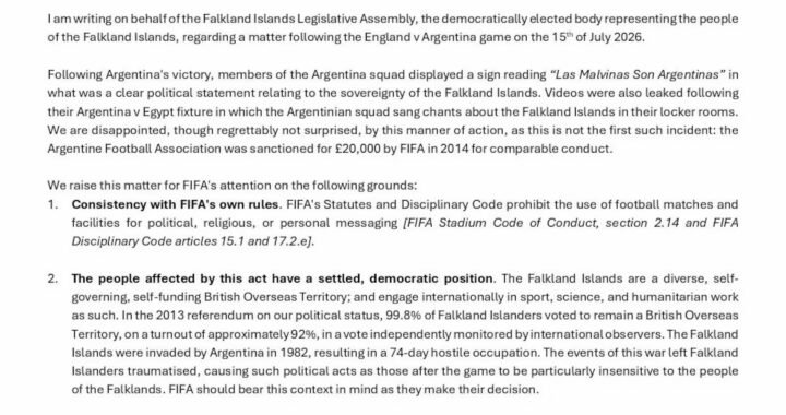 El gobierno kelper pidió a la FIFA que investigue a la Selección por la bandera “Las Malvinas son argentinas”