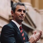 El Gobierno aseguró que empezó a bajar la morosidad de las familias y descartó intervenir