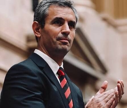 El Gobierno aseguró que empezó a bajar la morosidad de las familias y descartó intervenir